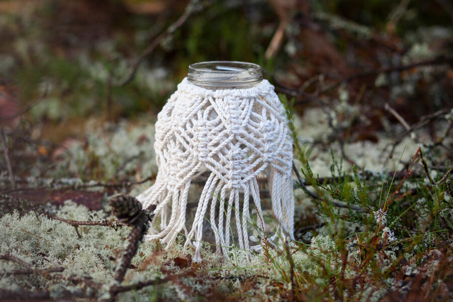 Burkas ar mezglotu dekoru, h 21cm